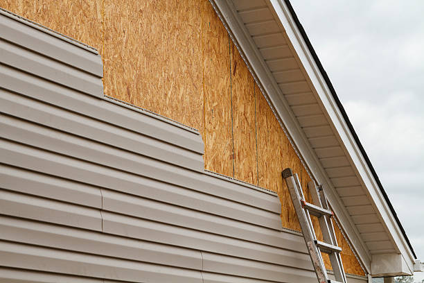 24/7 Emergency Storm Damage Siding Repair experts in Raritan, NJ